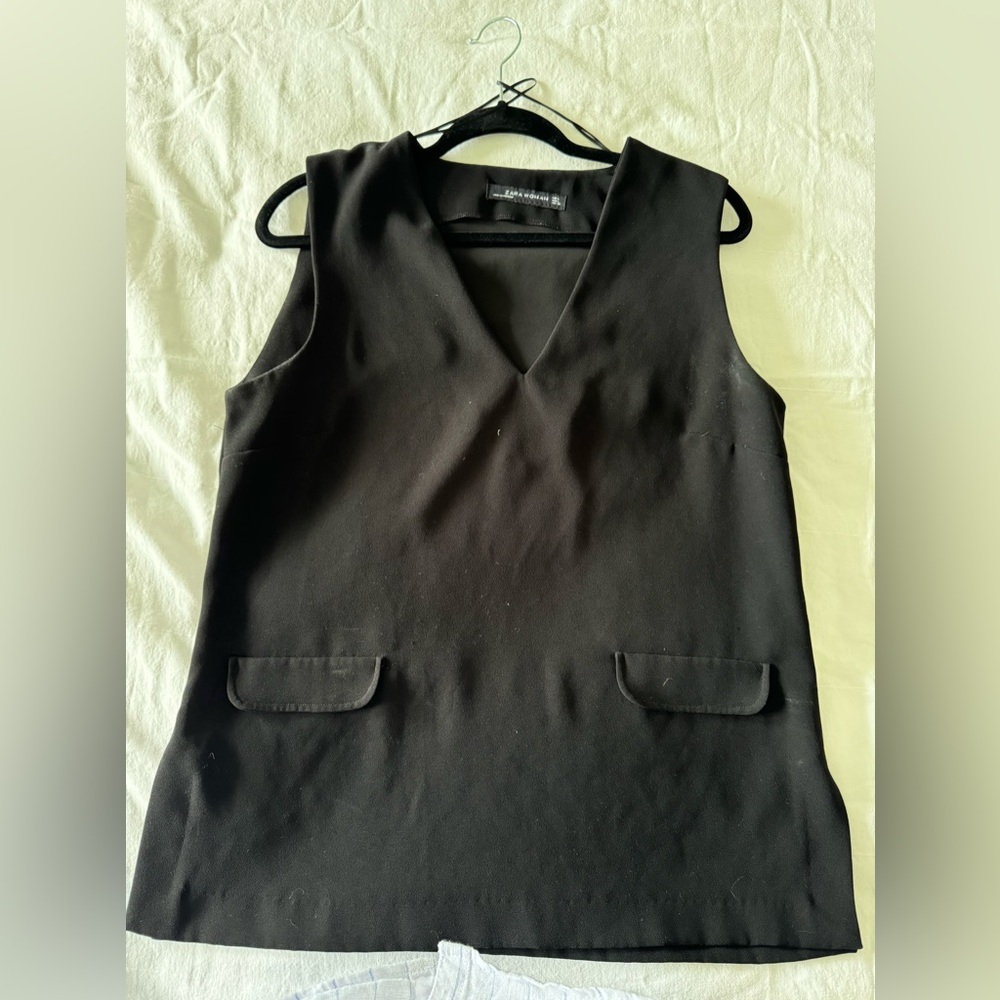 Black ejecutive blouse